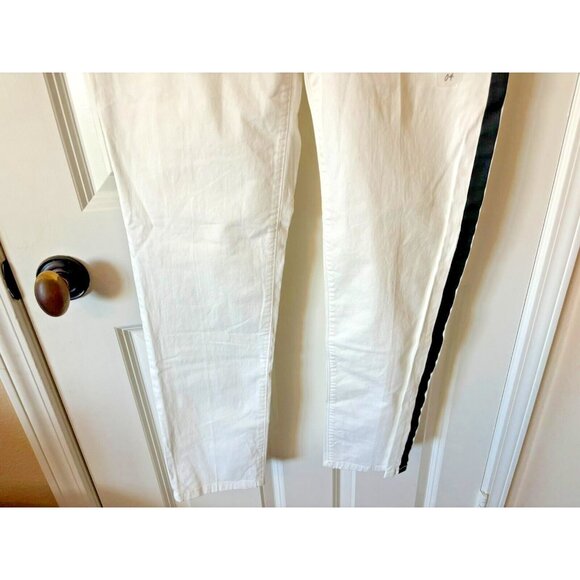 NWT Gap Broken in Straight Kacki White Pants w/ Tuxedo Stripe Pockets Size 4 - Picture 4 of 10